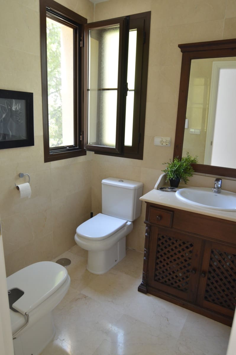 3 soverom Penthouse til salgs i Los Arqueros med svømmebasseng garasje - € 549 000 (Ref: 8569445)