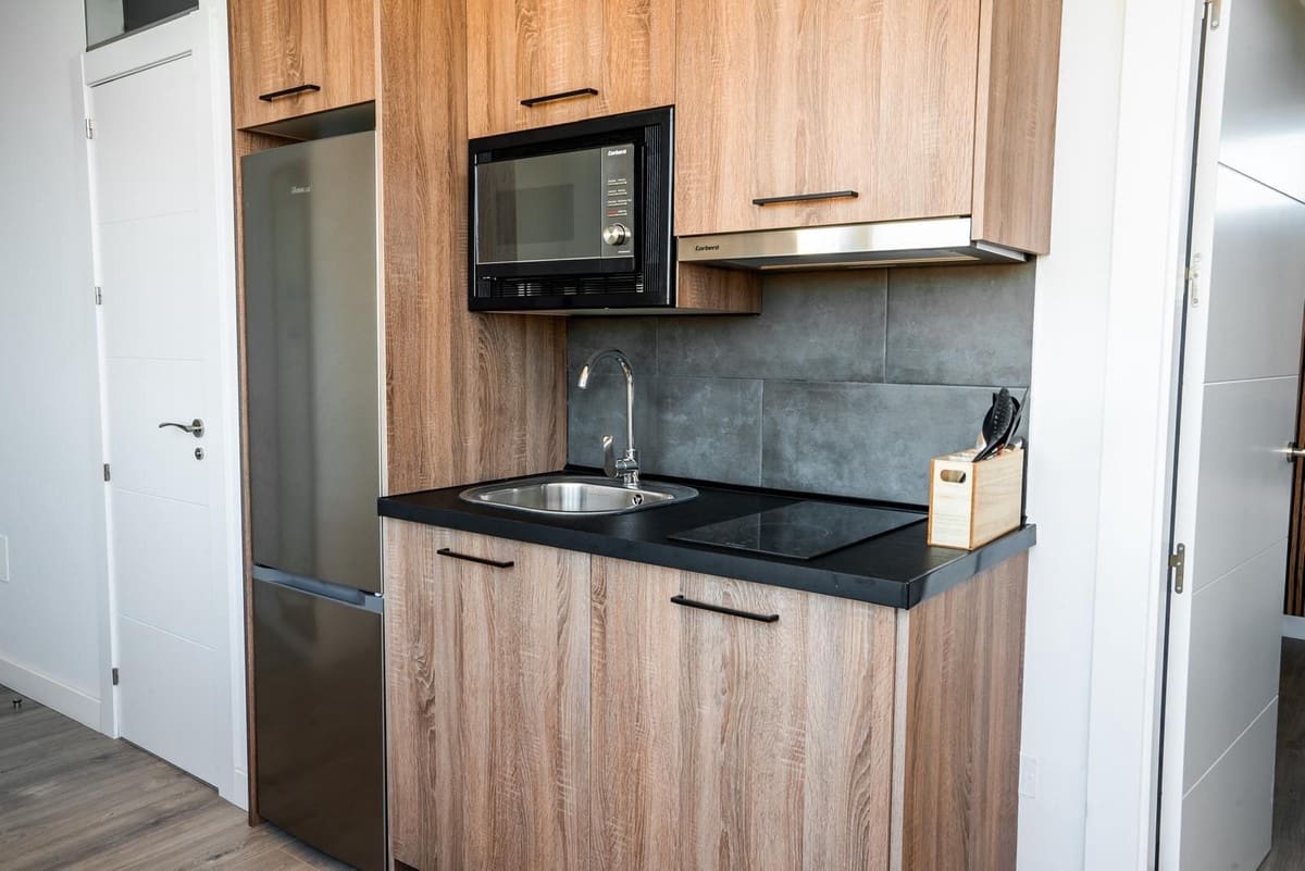 7 sovrum Takvåning till salu i Marbella med pool garage - 850 000 € (Ref: 8674301)