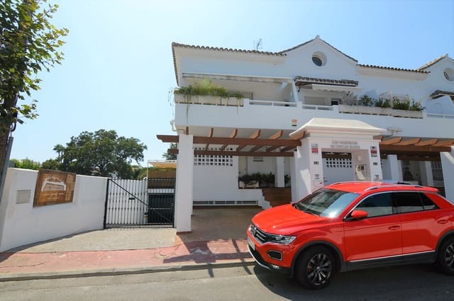 Komercyjne na sprzedaż w San Pedro de Alcantara, Marbella z basenem garażem - 1 500 000 € (Ref: 8695874)