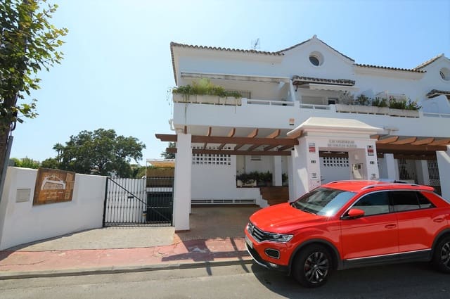 Komercyjne na sprzedaż w San Pedro de Alcantara, Marbella z basenem garażem - 1 500 000 € (Ref: 8695874)