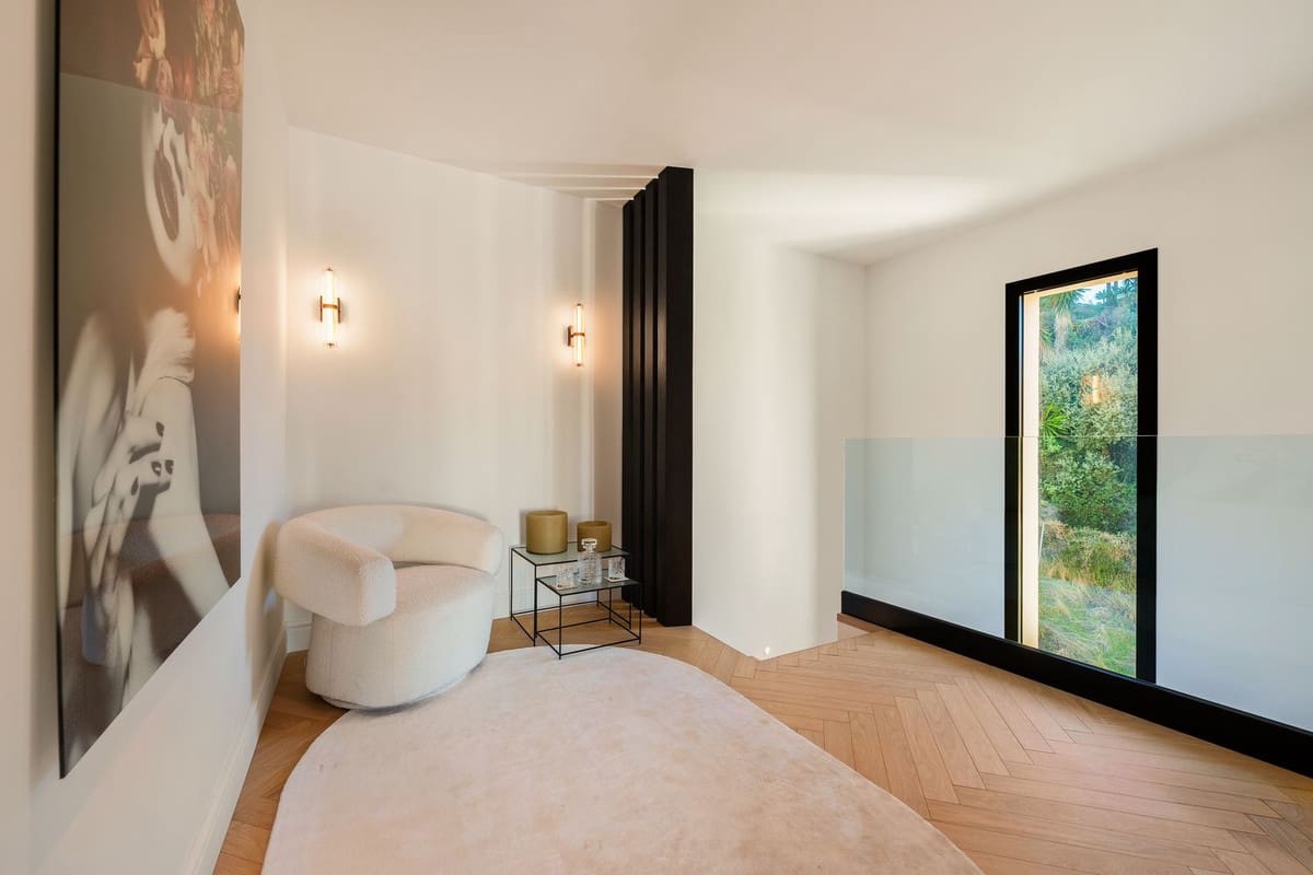 3 soverom Penthouse til salgs i Nueva Andalucia med svømmebasseng garasje - € 2 750 000 (Ref: 9509452)