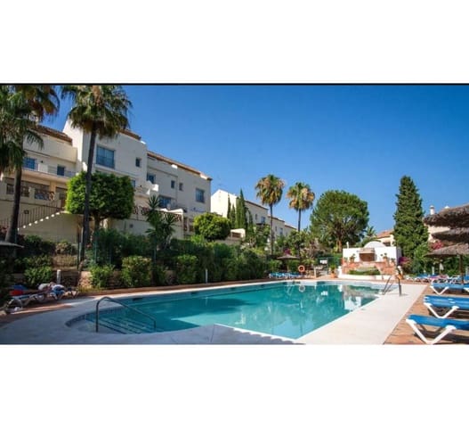 3 chambre Appartement à vendre à Nueva Andalucia, Marbella avec piscine garage - 655 000 € (Ref: 9509455)