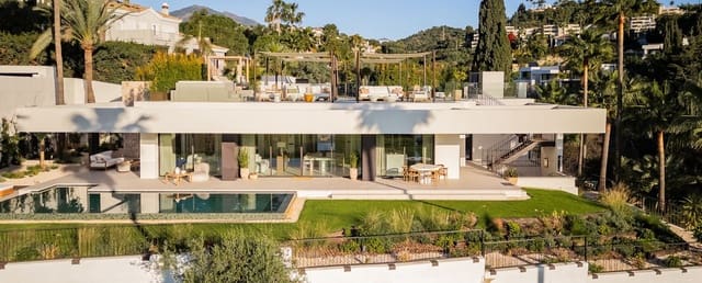 4 quarto Moradia para venda em Marbella com piscina garagem - 5 975 000 € (Ref: 9509460)