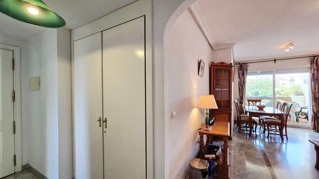 2 Zimmer Apartment zu verkaufen in Nueva Andalucia, Marbella mit Pool Garage - 375.000 € (Ref: 9509463)