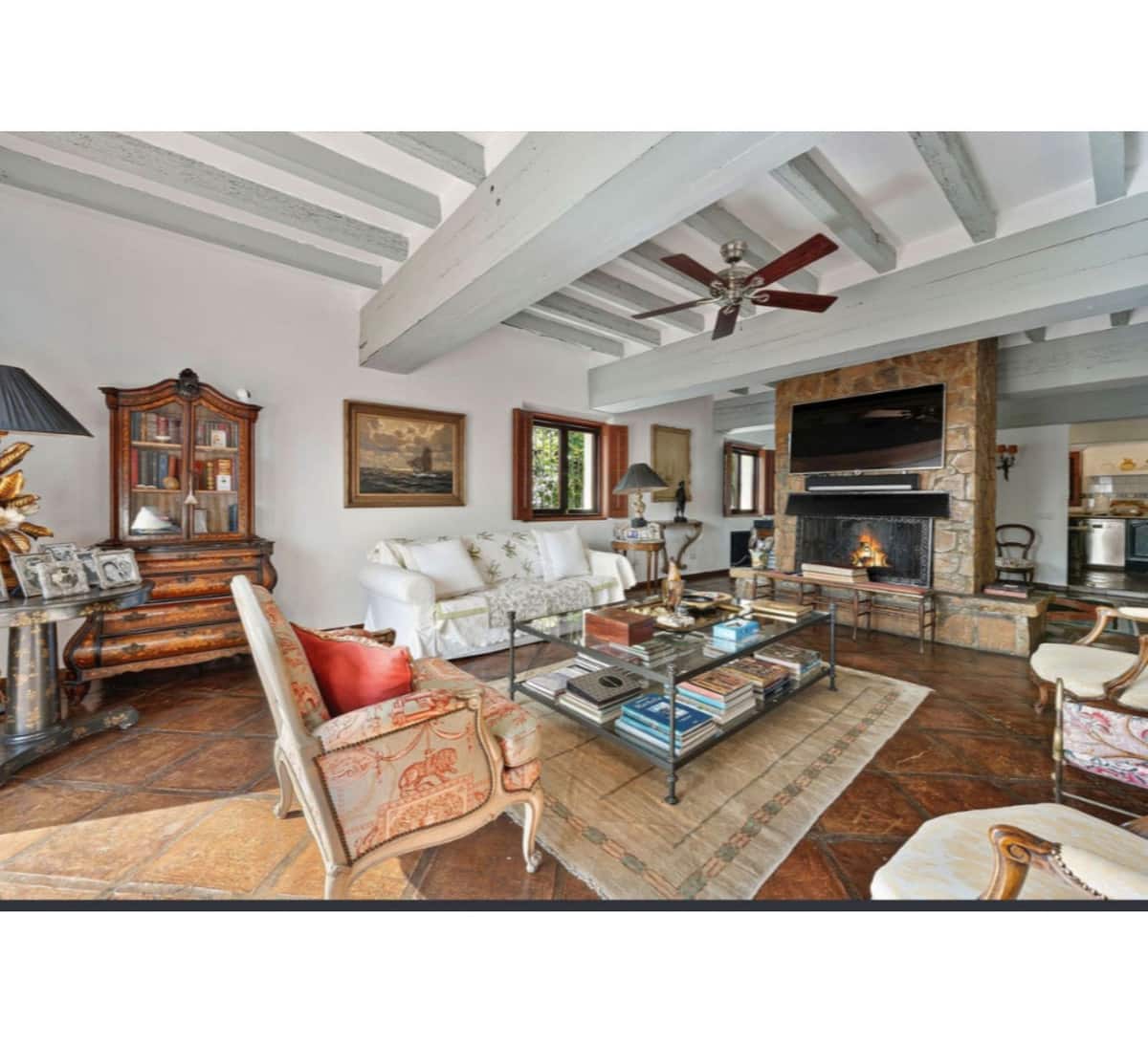 5 slaapkamer Villa te koop in Nueva Andalucia met zwembad garage - € 2.495.000 (Ref: 9509466)