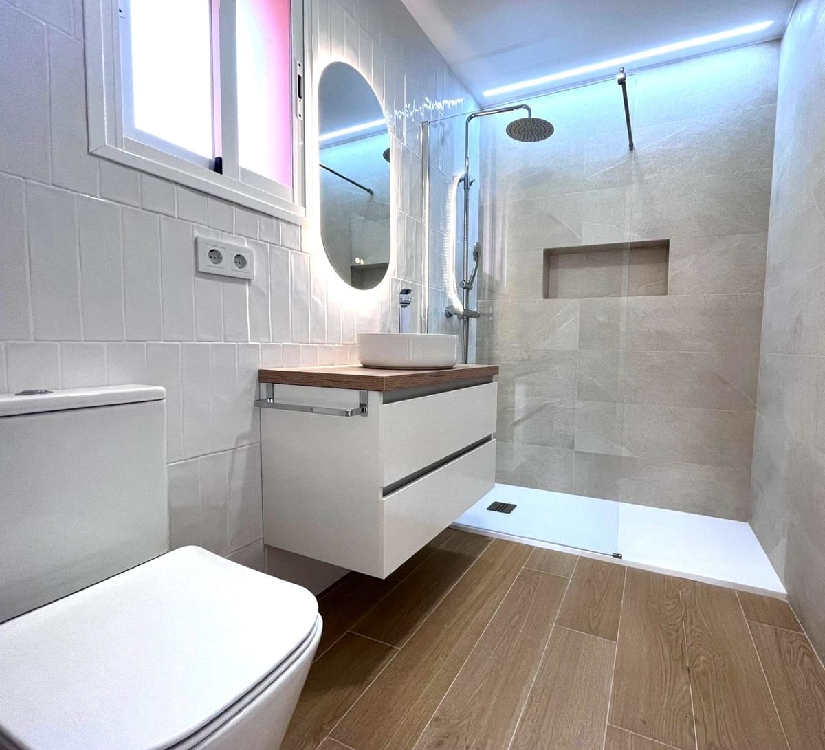 1 bedroom Penthouse for sale in New Golden Mile with pool garage - € 269,999 (Ref: 9509467)