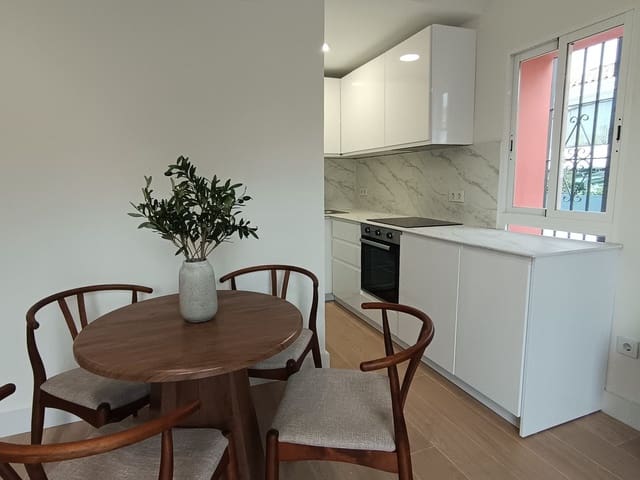 1 camera da letto Attico in vendita in New Golden Mile, Estepona con piscina garage - 269.999 € (Rif: 9509467)