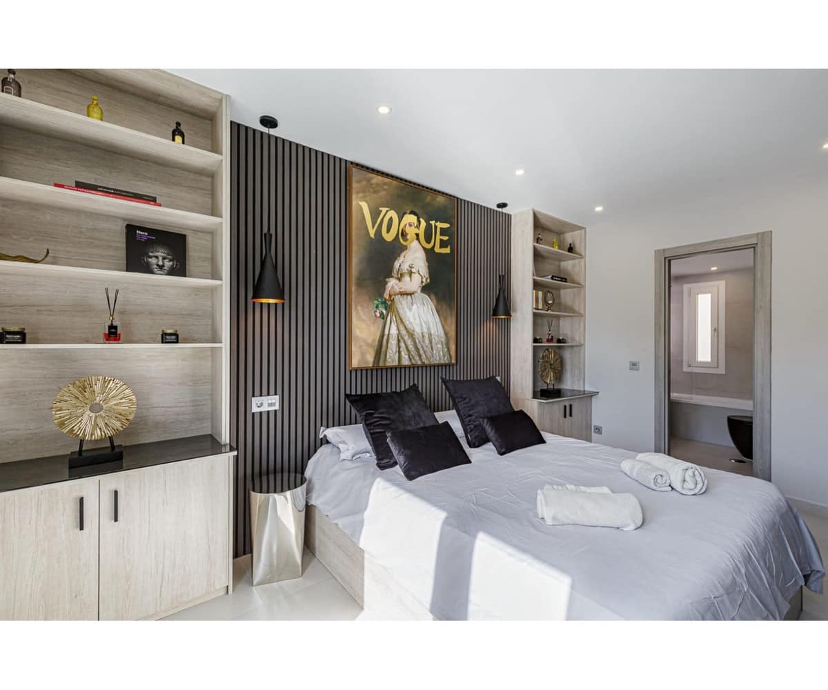 3 bedroom Penthouse for sale in Nueva Andalucia with pool garage - € 730,000 (Ref: 9509472)