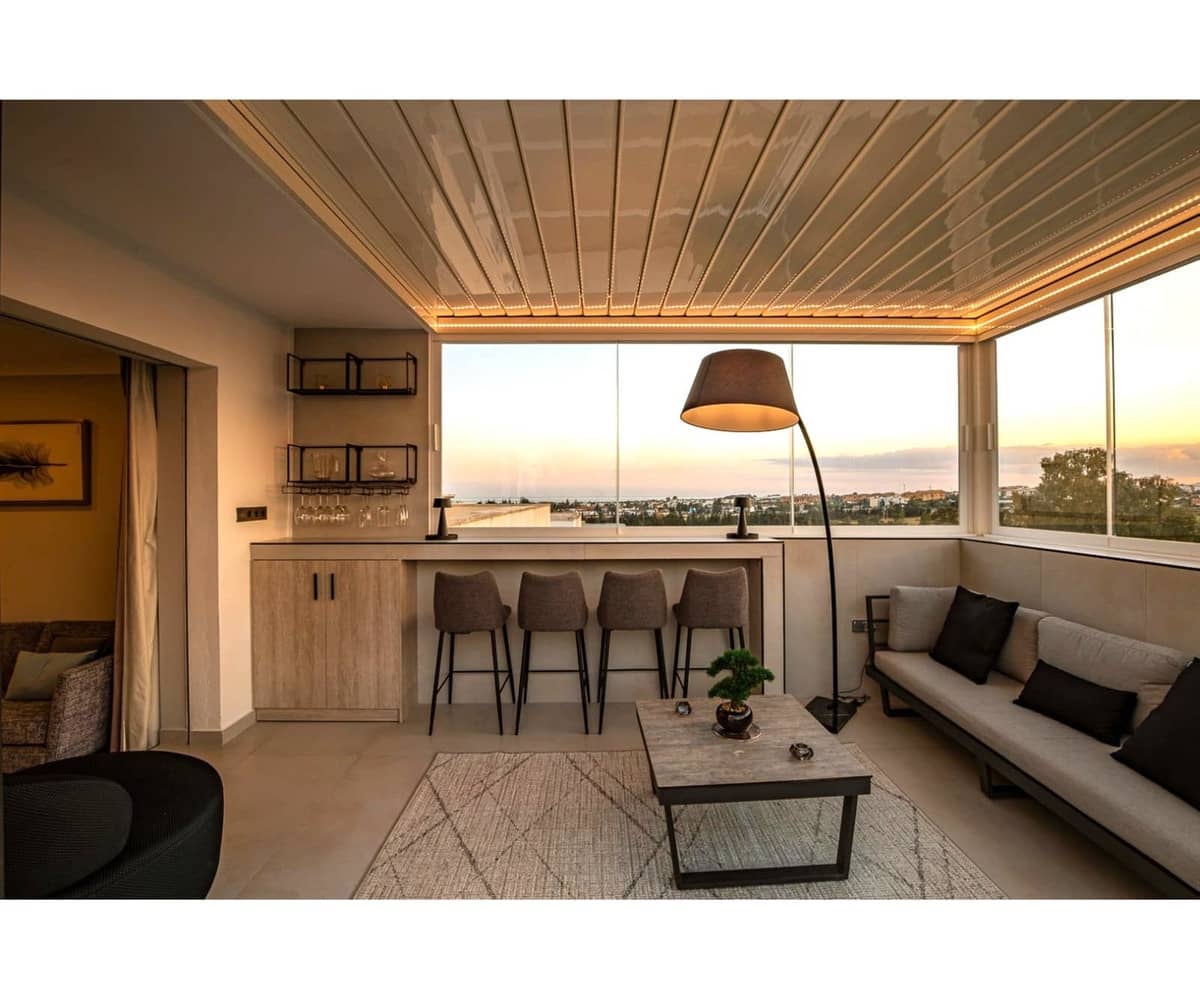 3 bedroom Penthouse for sale in Nueva Andalucia with pool garage - € 730,000 (Ref: 9509472)