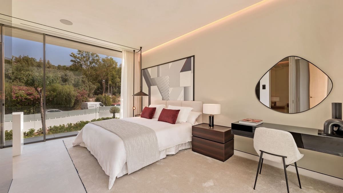 4 chambre Villa/Maison Semi-Mitoyenne à vendre à Marbella avec piscine garage - 7 500 000 € (Ref: 9509477)