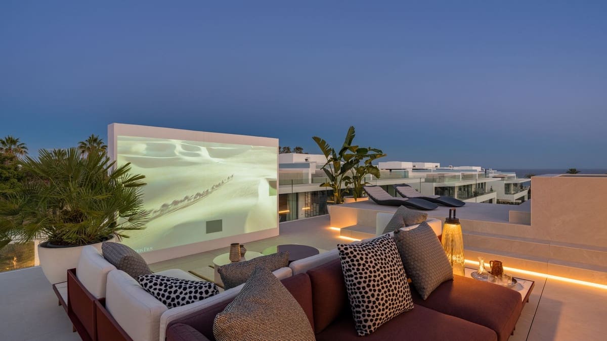 4 chambre Villa/Maison Semi-Mitoyenne à vendre à Marbella avec piscine garage - 7 500 000 € (Ref: 9509477)