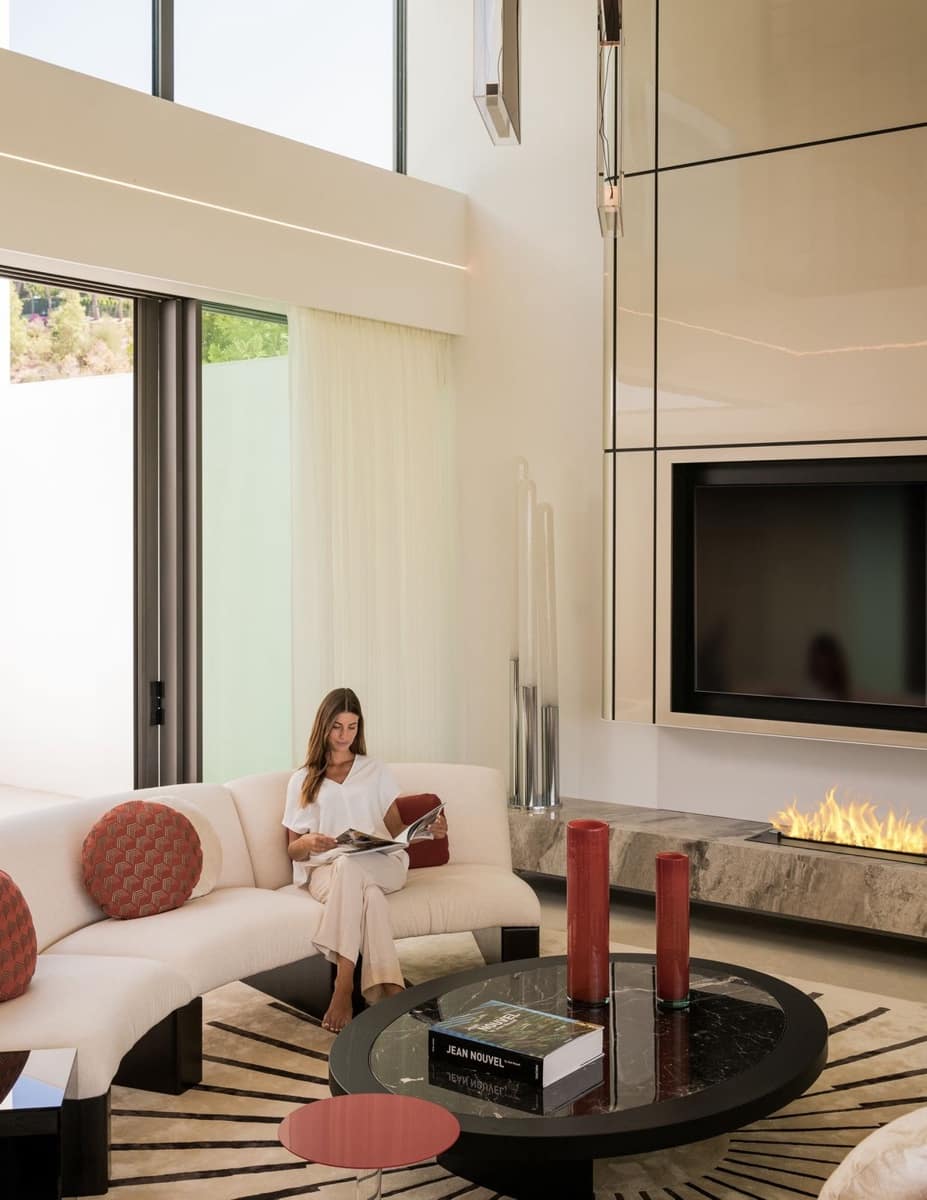 4 bedroom Semi-detached Villa for sale in Marbella with pool garage - € 7,500,000 (Ref: 9509477)