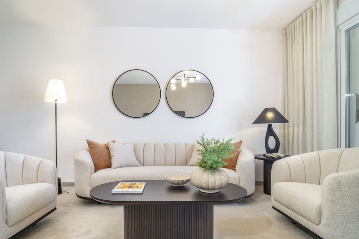 3 quarto Apartamento para venda em Nueva Andalucia com piscina - 1 090 000 € (Ref: 9509478)