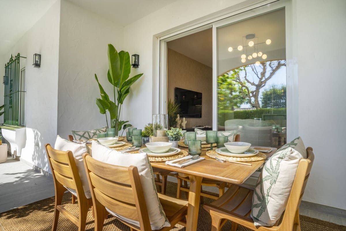 3 quarto Apartamento para venda em Nueva Andalucia com piscina - 1 090 000 € (Ref: 9509478)