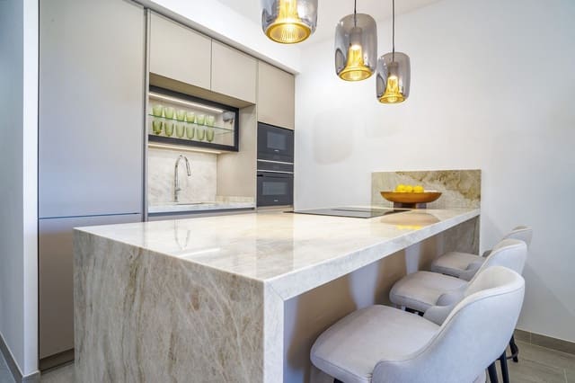 3 soverom Leilighet til salgs i Nueva Andalucia, Marbella med svømmebasseng - € 1 090 000 (Ref: 9509478)