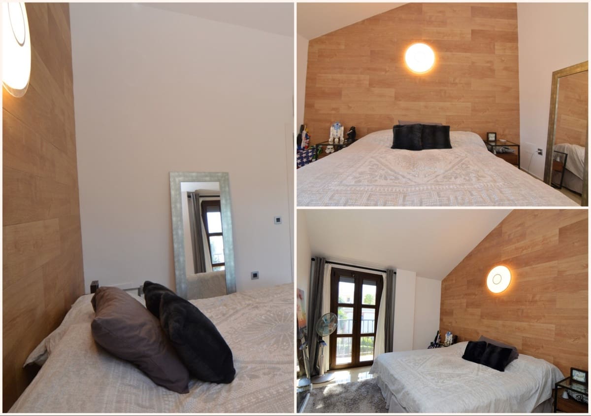 Chalet de 4 habitaciones en Estepona en venta con piscina garaje - 980.000 € (Ref: 9509479)