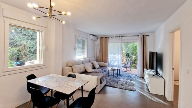 2 soverom Leilighet til salgs i Nueva Andalucia, Marbella med svømmebasseng garasje - € 525 000 (Ref: 9509494)