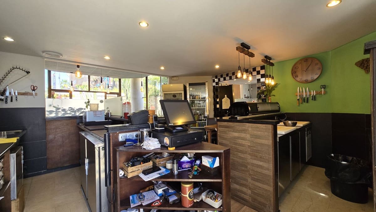 Restaurant/bar te koop in Nueva Andalucia - € 90.000 (Ref: 9509495)