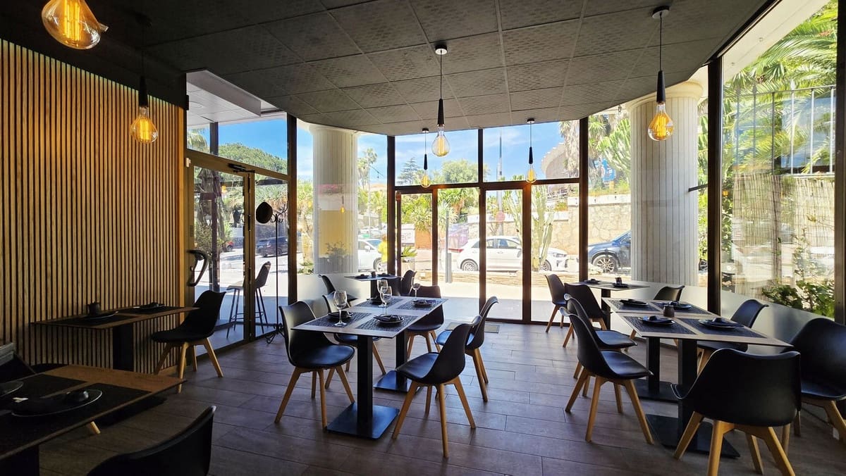 Restaurant/bar te koop in Nueva Andalucia - € 90.000 (Ref: 9509495)