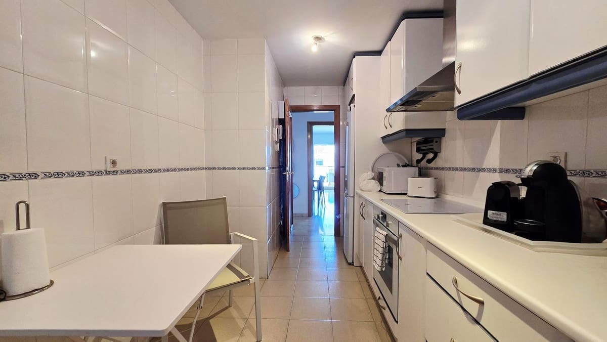 2 soveværelse Lejlighed til leje i San Pedro de Alcantara med swimmingpool garage - € 2.400 (Ref: 9509497)