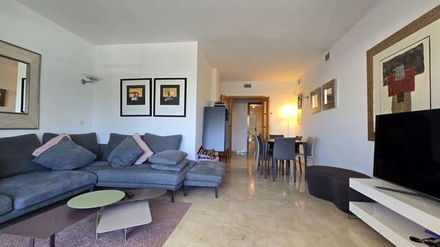 2 makuuhuone Huoneisto vuokrattavana paikassa San Pedro de Alcantara, Marbella mukana uima-altaan 
autotalli - 2 300 € (Ref: 9509497)