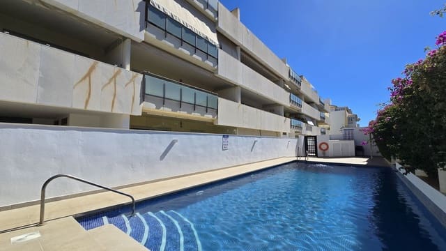 2 bedroom Apartment for rent in San Pedro de Alcantara, Marbella with pool garage - € 2,300 (Ref: 9509497)