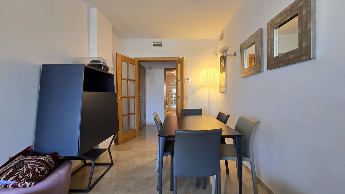 2 sypialnia Apartament do wynajęcia w San Pedro de Alcantara z basenem garażem - 2 300 € (Ref: 9509497)