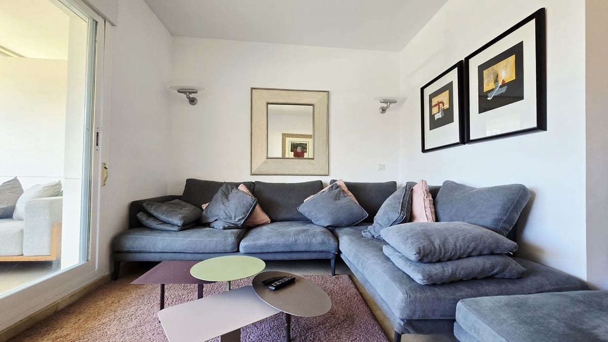 2 sypialnia Apartament do wynajęcia w San Pedro de Alcantara z basenem garażem - 2 300 € (Ref: 9509497)