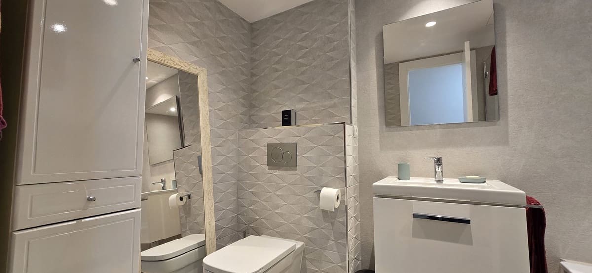 2 chambre Appartement à vendre à Nueva Andalucia avec piscine garage - 630 000 € (Ref: 9509500)