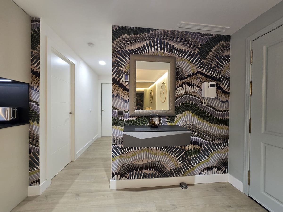 2 chambre Appartement à vendre à Nueva Andalucia avec piscine garage - 630 000 € (Ref: 9509500)