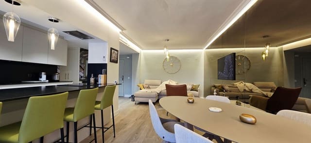 2 soverom Leilighet til salgs i Nueva Andalucia, Marbella med svømmebasseng garasje - € 630 000 (Ref: 9509500)