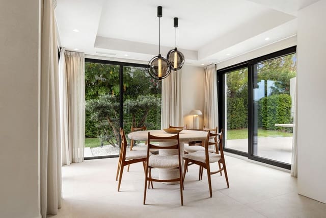 4 soveværelse Villa til salg i Benahavís med swimmingpool garage - € 3.450.000 (Ref: 9509504)