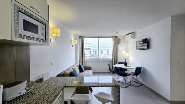 1 sovrum Lägenhet till salu i Puerto Banus, Marbella - 349 000 € (Ref: 9509510)