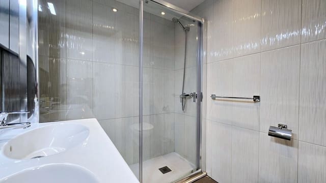 1 quarto Apartamento para venda em Puerto Banus, Marbella - 347 000 € (Ref: 9509510)