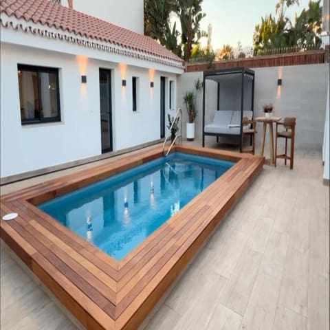 5 Zimmer Villa zu verkaufen in Marbella mit Pool - 1.490.000 € (Ref: 9509512)