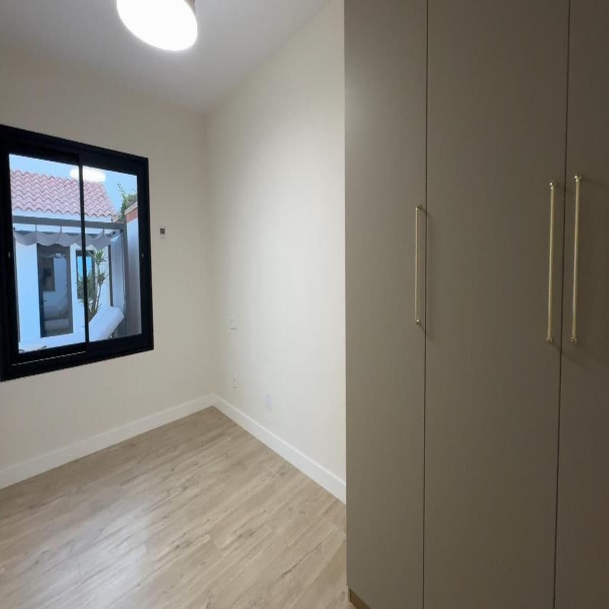 5 sypialnia Willa na sprzedaż w Marbella z basenem - 1 490 000 € (Ref: 9509512)