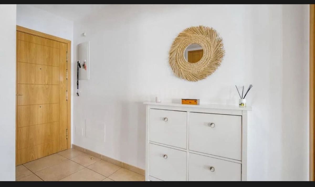 3 bedroom Apartment for sale in Nueva Andalucia with garage - € 390,000 (Ref: 9509515)