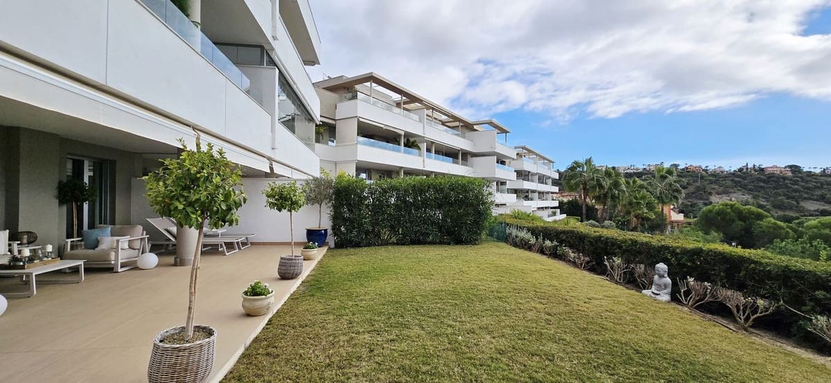 3 bedroom Apartment for sale in Benahavis with pool garage - € 675,000 (Ref: 9509517)