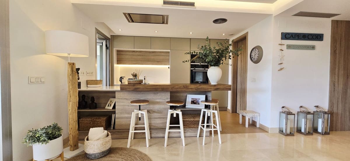 3 slaapkamer Appartement te koop in Benahavis met zwembad garage - € 675.000 (Ref: 9509517)