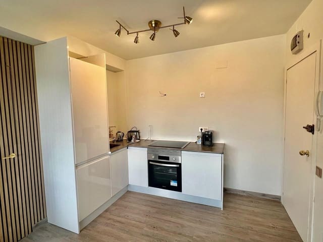 1 bedroom Apartment for sale in Aloha Golf, Marbella with pool garage - € 360,000 (Ref: 9509518)