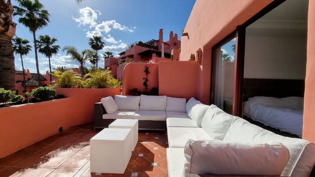 2 bedroom Apartment for sale in Estepona with pool garage - € 1,475,000 (Ref: 9509521)
