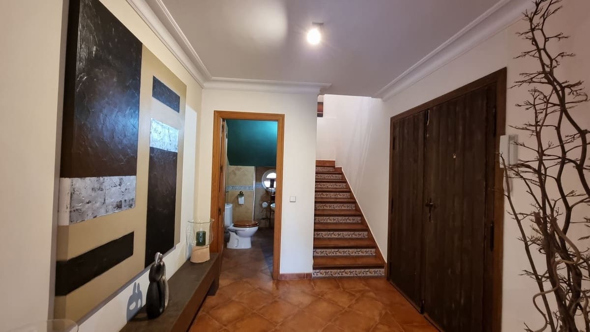 4 camera da letto Villa in vendita in Nueva Andalucia con piscina garage - 1.395.000 € (Rif: 9509522)