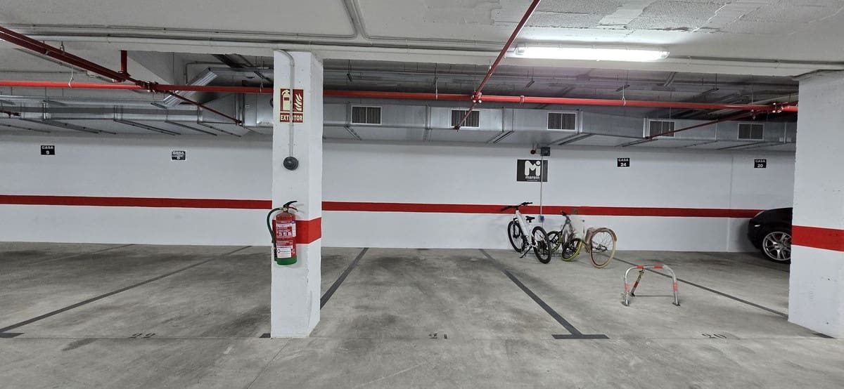 3 chambre Maison de Ville à vendre à Nueva Andalucia avec piscine garage - 750 000 € (Ref: 9509528)