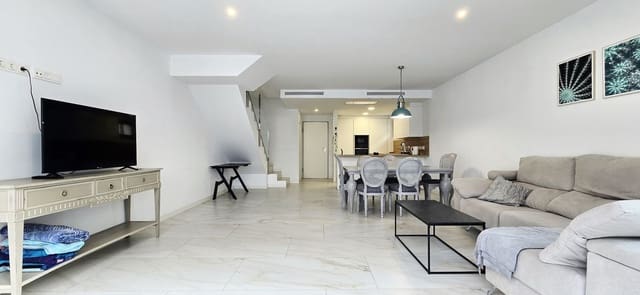 3 Zimmer Haus zu verkaufen in Nueva Andalucia, Marbella mit Pool Garage - 790.000 € (Ref: 9509528)