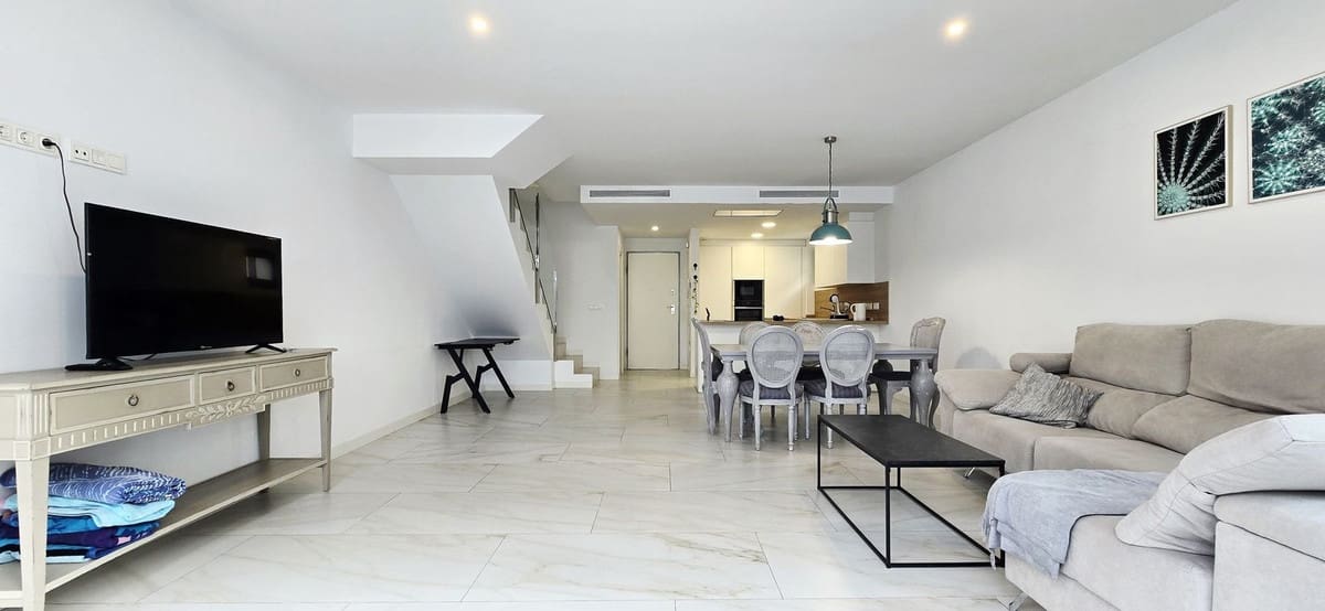 3 bedroom Townhouse for sale in Nueva Andalucia with pool garage - € 790,000 (Ref: 9509528)