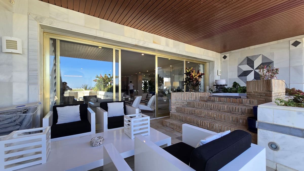 3 chambre Appartement à vendre à Puerto Banus avec piscine garage - 5 100 000 € (Ref: 9509531)