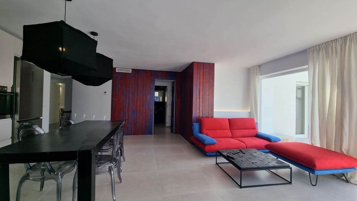 2 soverom Leilighet til salgs i Puerto Banus med garasje - € 649 000 (Ref: 9509534)