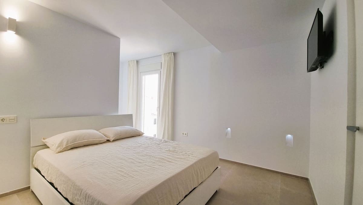 2 soverom Leilighet til salgs i Puerto Banus med garasje - € 649 000 (Ref: 9509534)