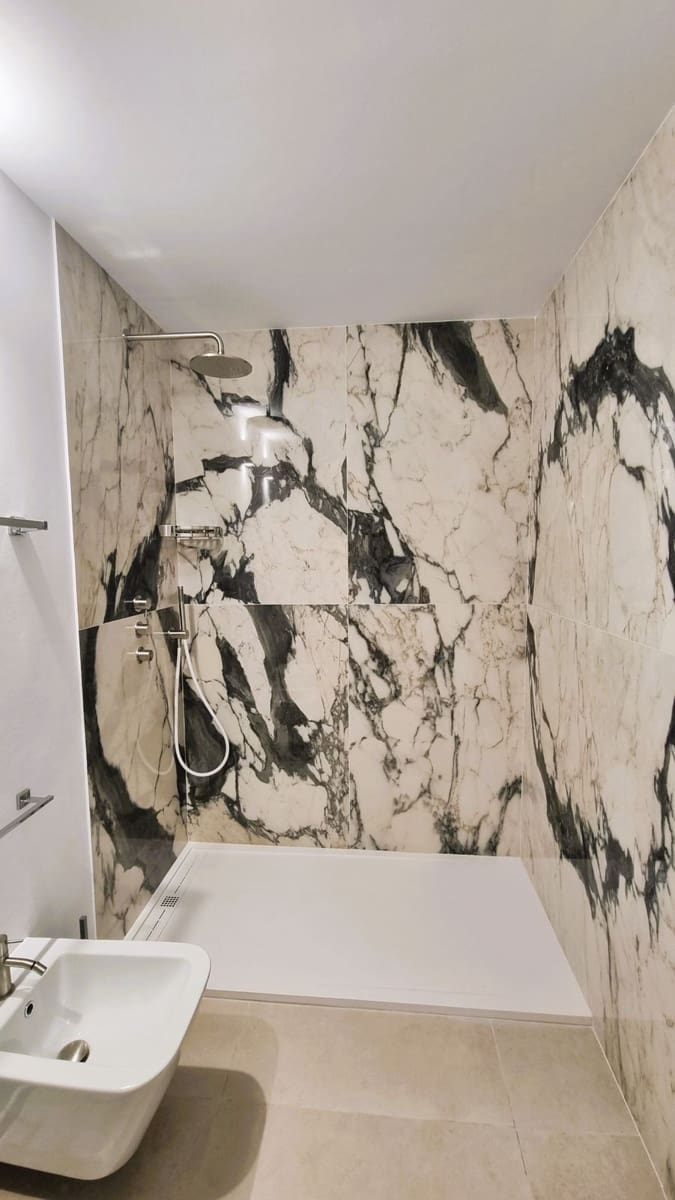 2 makuuhuone Huoneisto myytävänä paikassa Puerto Banus mukana 
autotalli - 649 000 € (Ref: 9509534)