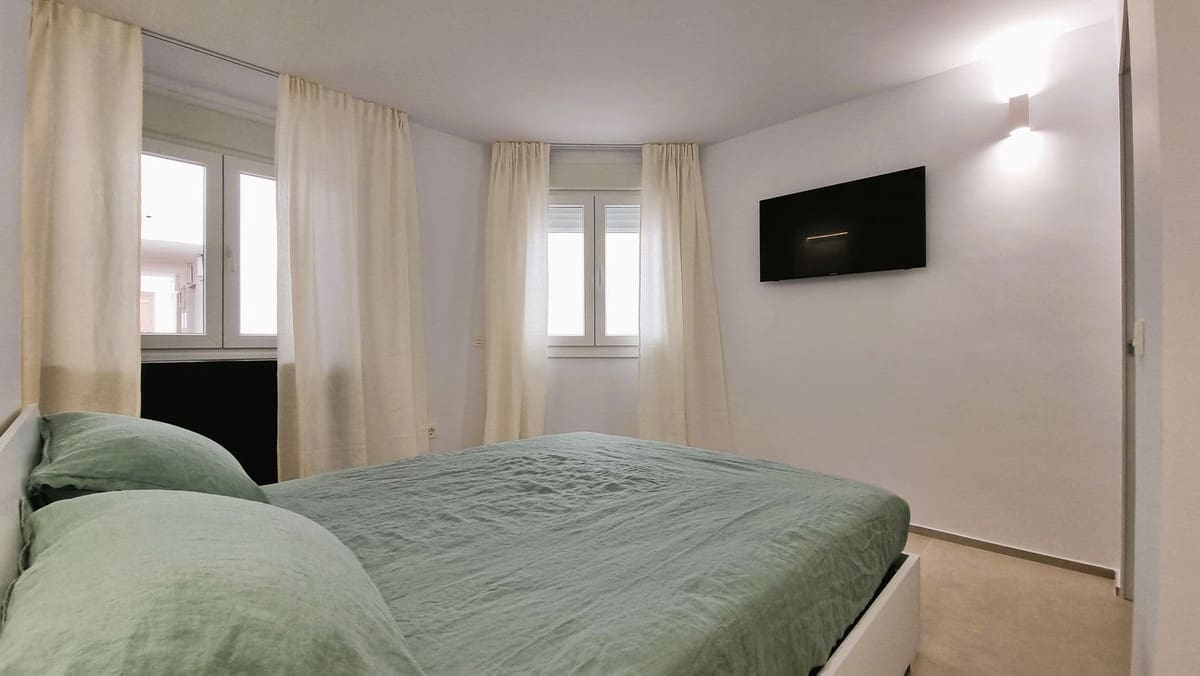 2 makuuhuone Huoneisto myytävänä paikassa Puerto Banus mukana 
autotalli - 649 000 € (Ref: 9509534)